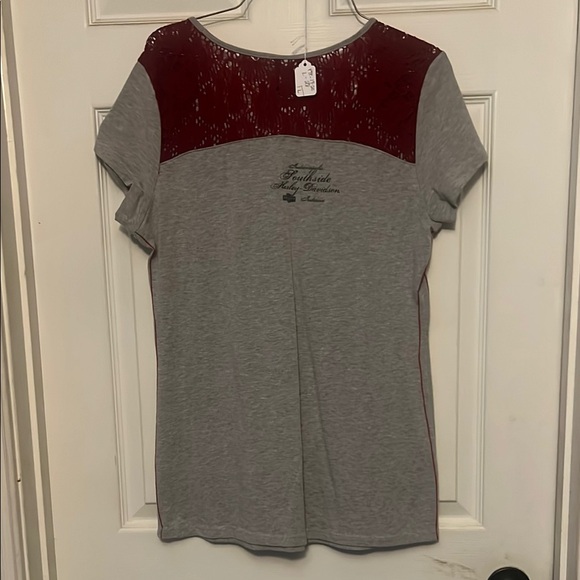 Harley-Davidson Gray and Red Graphic Short Sleeve Tee - Picture 5 of 7